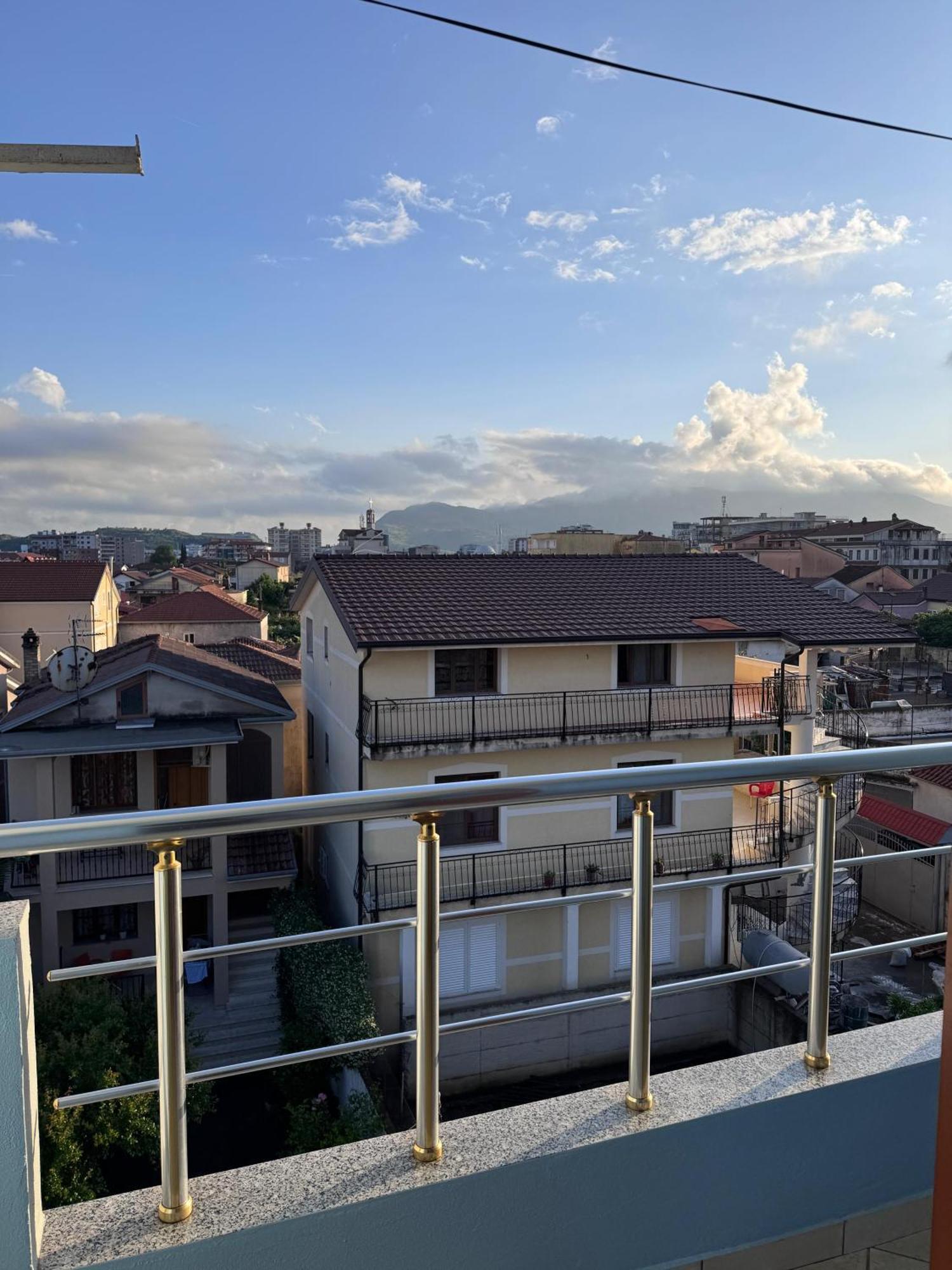 Aleksi&Eli Apartment Shkoder Exterior photo